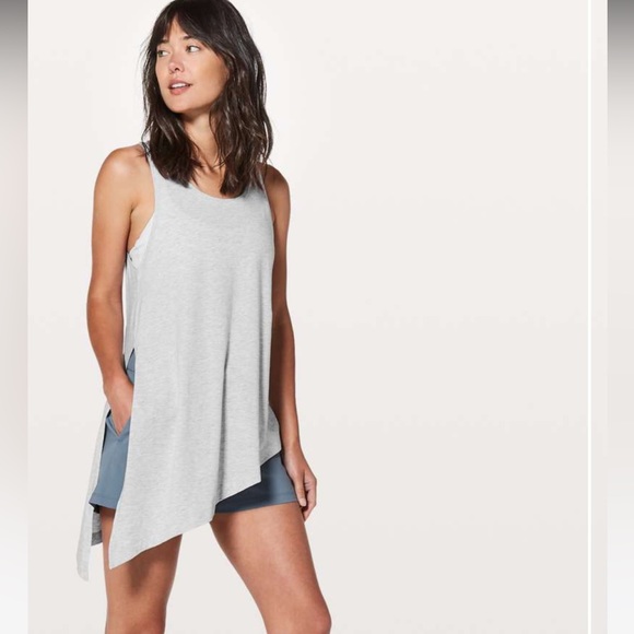 lululemon athletica Tops - Lululemon To The Point Tank